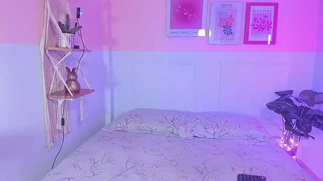 Snapshot of Camila_Rivers chatting on September 16, 12:06 pm Camila Rivers online show from September 16, 12:06 pm