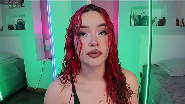 Camila Rivers online show from May 21, 12:57 pm