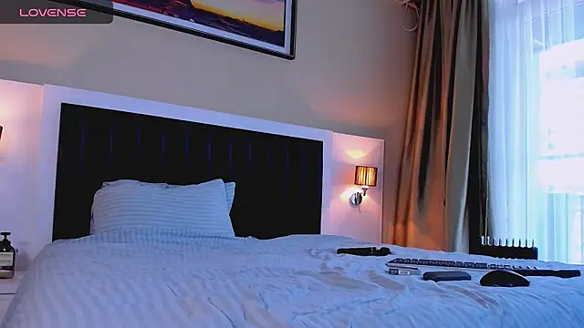 Snapshot of marrenaa chatting on November 6, 8:07 am marrenaa online show from November 6, 8:07 am