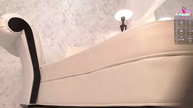 aura sanders1 online show from December 18, 11:47 am