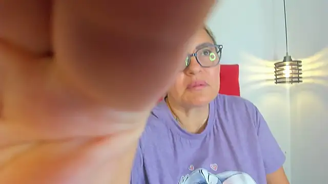 carolinacrus01 online show from November 26, 2:39 pm