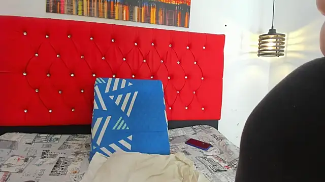 carolinacrus01 online show from January 6, 3:05 pm