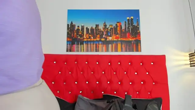 carolinacrus01 online show from November 17, 4:44 pm