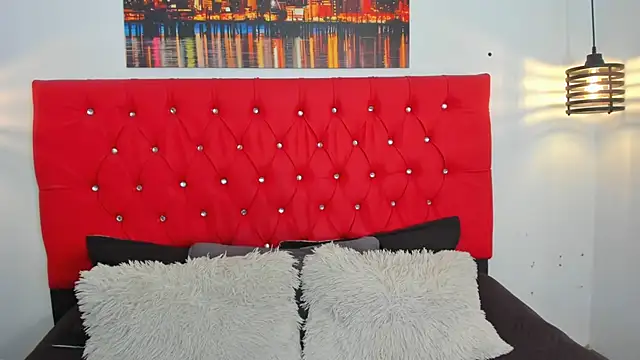 carolinacrus01 online show from February 21, 7:16 pm