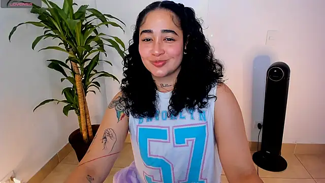  kat 1995 online show from December 2, 9:49 pm