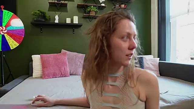 Eveline Beauty Kitty online show from May 27, 6:04 pm