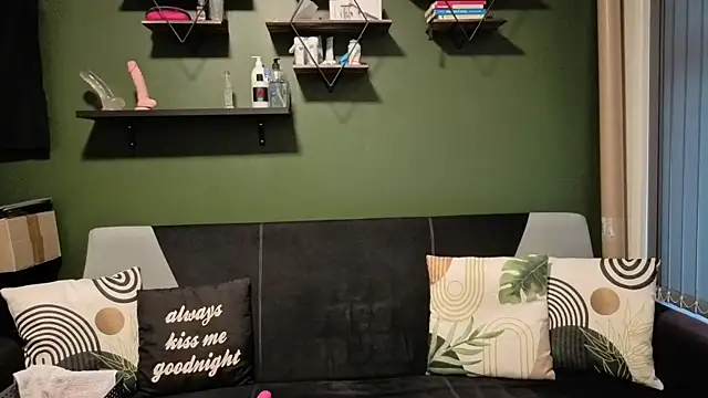 Eveline Beauty Kitty online show from November 29, 9:42 am