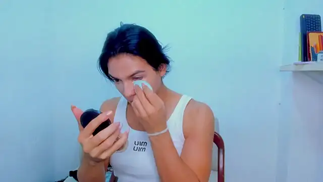 ISA BELLA VZL online show from April 5, 6:58 pm