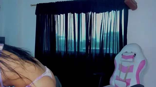 Snapshot of ISA_BELLA_VZL chatting on October 11, 1:56 pm ISA BELLA VZL online show from October 11, 1:56 pm
