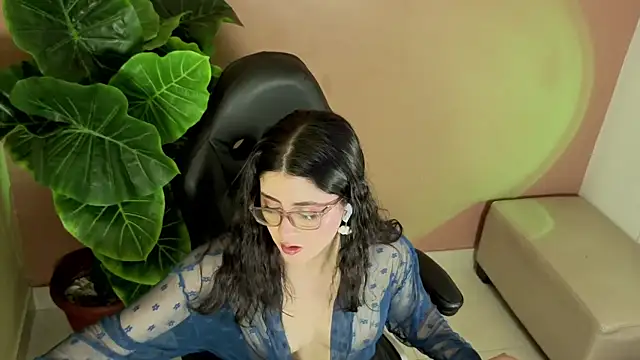 LiLLiAnderson online show from September 29, 11:38 am