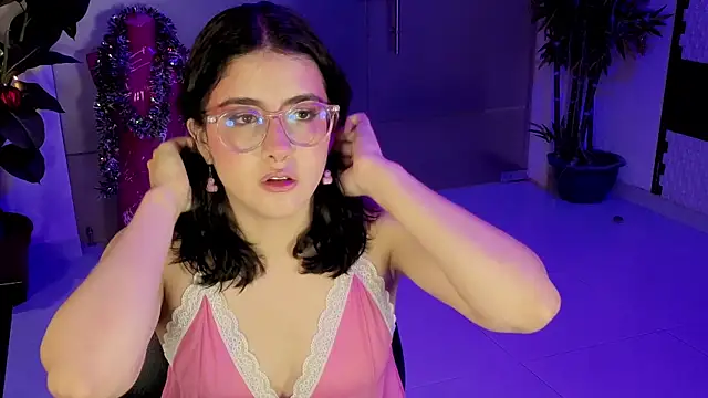 LiLLiAnderson online show from January 17, 11:47 am