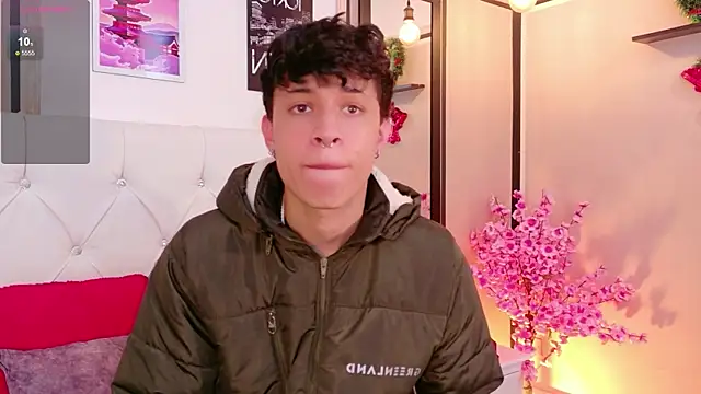 Axel  Evans online show from January 14, 12:31 pm