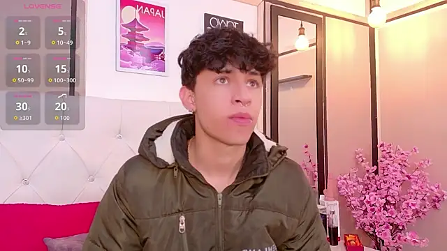 Axel  Evans online show from January 19, 12:31 pm