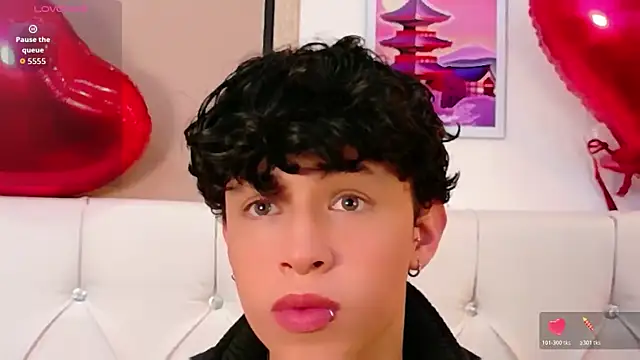 Axel  Evans online show from February 19, 12:35 pm