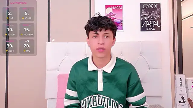 Axel  Evans online show from January 15, 12:52 pm