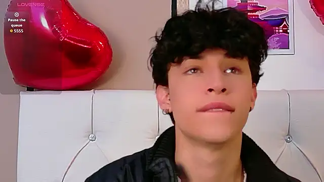 Axel  Evans online show from March 3, 1:07 pm