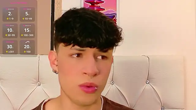 Axel  Evans online show from March 24, 11:43 am