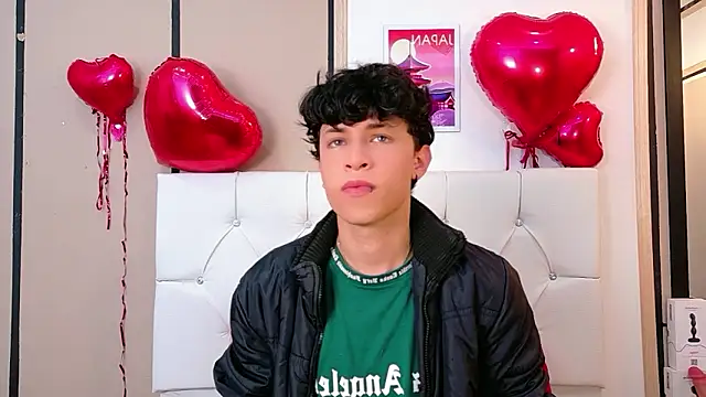 Axel  Evans online show from February 25, 1:22 pm