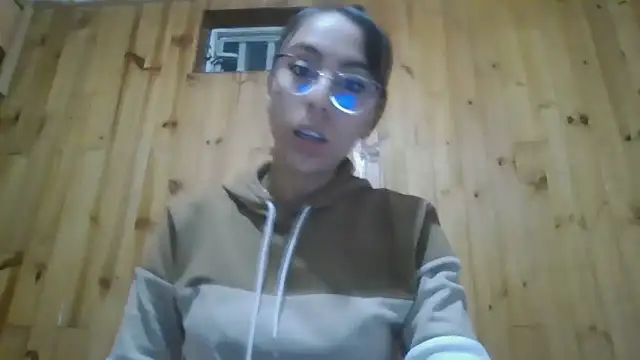 Roselingalvis13 online show from November 23, 2:43 am