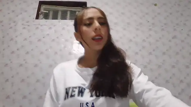 Roselingalvis13 online show from April 13, 2:59 am