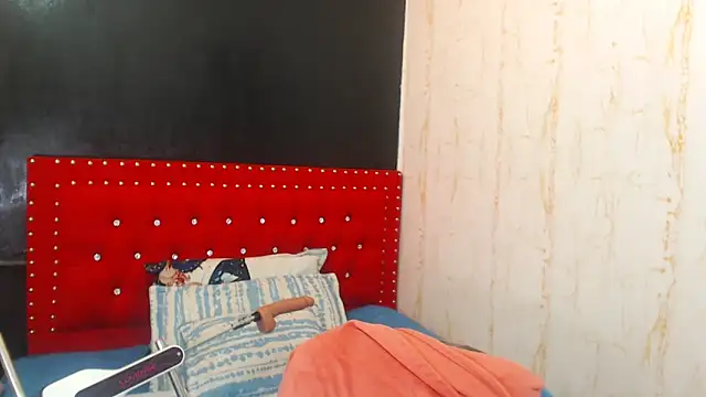 MiaKimky online show from November 15, 4:49 am