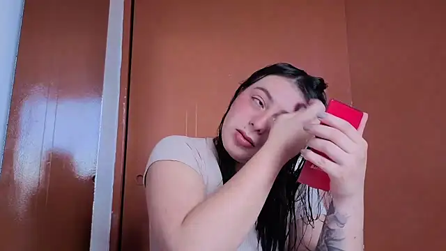 MiaKimky online show from November 7, 3:05 pm