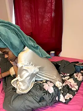 Soniala online show from November 2, 7:30 pm