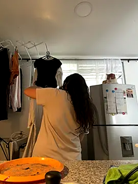 Snapshot of my_aleja_ chatting on November 25, 5:02 pm my aleja online show from November 25, 5:02 pm