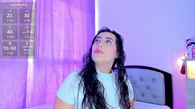 my aleja  online show from February 7, 1:08 pm