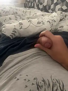 FrequentFew online show from February 6, 3:30 pm