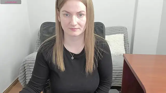 Alisha Skyes online show from March 29, 8:21 pm