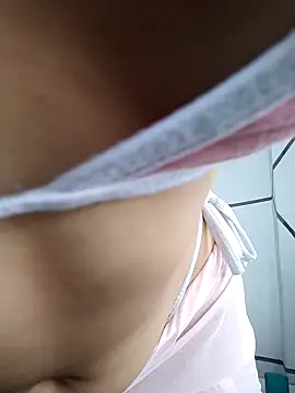 ChloeRaviss online show from September 26, 4:25 pm