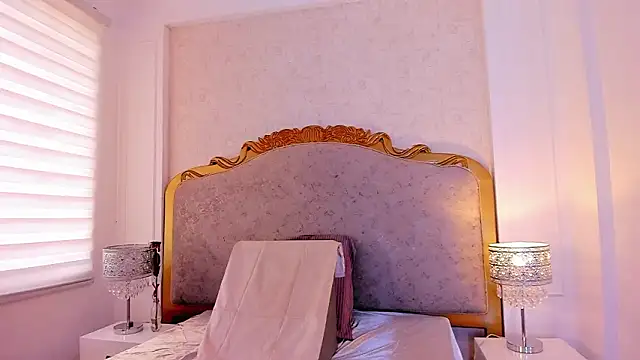 BestLadyMature online show from March 10, 7:40 pm