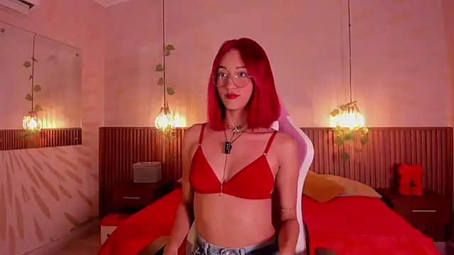 daphne courtis online show from February 14, 3:18 am