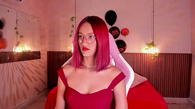 daphne courtis online show from October 28, 3:18 am