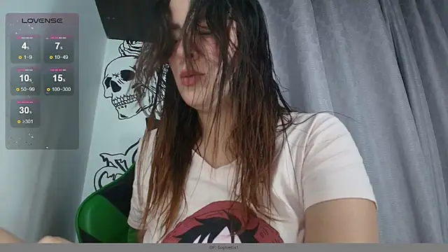 ImSophieFox online show from May 28, 5:15 am