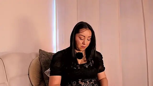 sweett-mary online show from May 25, 10:19 pm