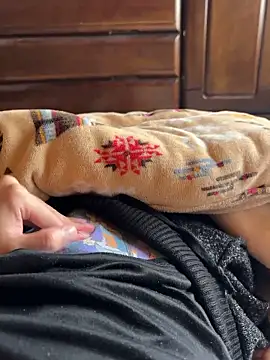 rrrrrriyyffhyeeee online show from April 6, 4:41 am