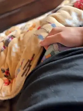 rrrrrriyyffhyeeee online show from April 6, 4:46 am