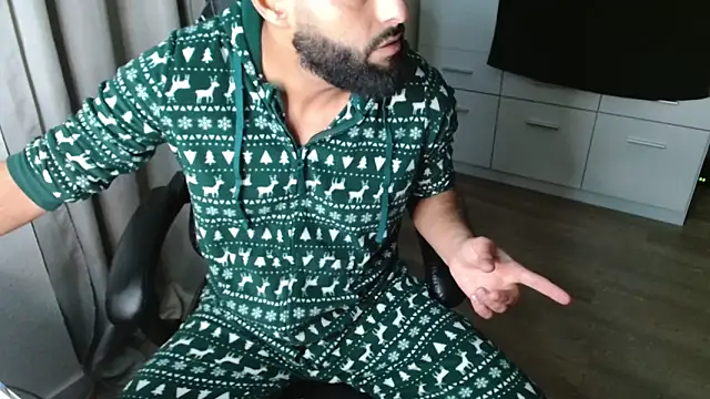 Milo9210 online show from October 16, 8:17 pm