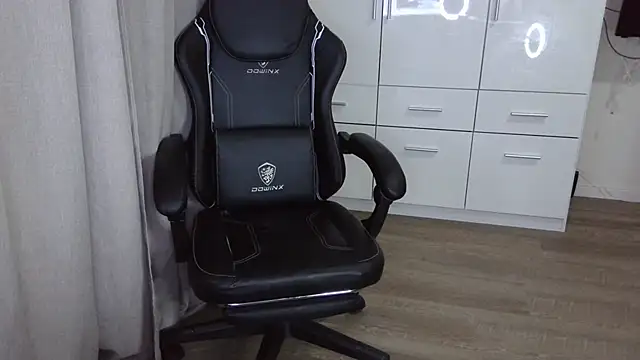 Milo9210 online show from October 10, 10:21 pm