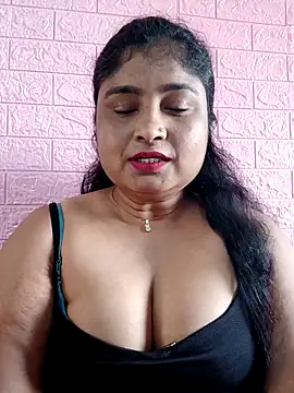 Snapshot of hornyriyanka chatting on September 13, 1:49 am hornyriyanka online show from September 13, 1:49 am