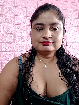 Snapshot of hornyriyanka chatting on September 22, 2:39 am hornyriyanka online show from September 22, 2:39 am