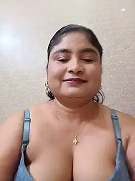 Snapshot of hornyriyanka chatting on July 20, 3:03 am hornyriyanka online show from July 20, 3:03 am