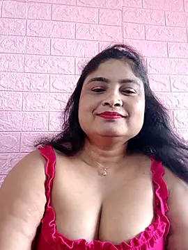 Snapshot of hornyriyanka chatting on September 19, 1:53 am hornyriyanka online show from September 19, 1:53 am