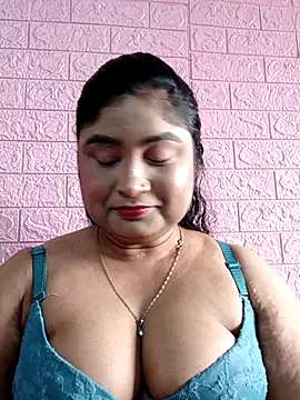 hornyriyanka online show from March 30, 2:57 am