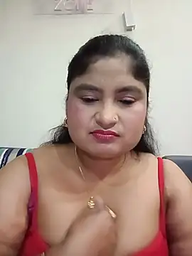 Snapshot of hornyriyanka chatting on June 16, 2:33 am hornyriyanka online show from June 16, 2:33 am