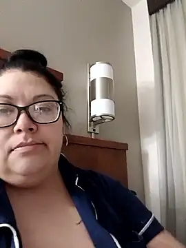 Snapshot of Jazzythorn88 chatting on January 31, 11:47 pm Jazzythorn88 online show from January 31, 11:47 pm