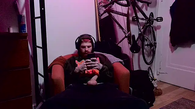 Magnetic127 online show from October 28, 5:08 am