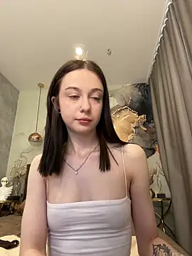 MiraXS online show from May 5, 10:57 pm